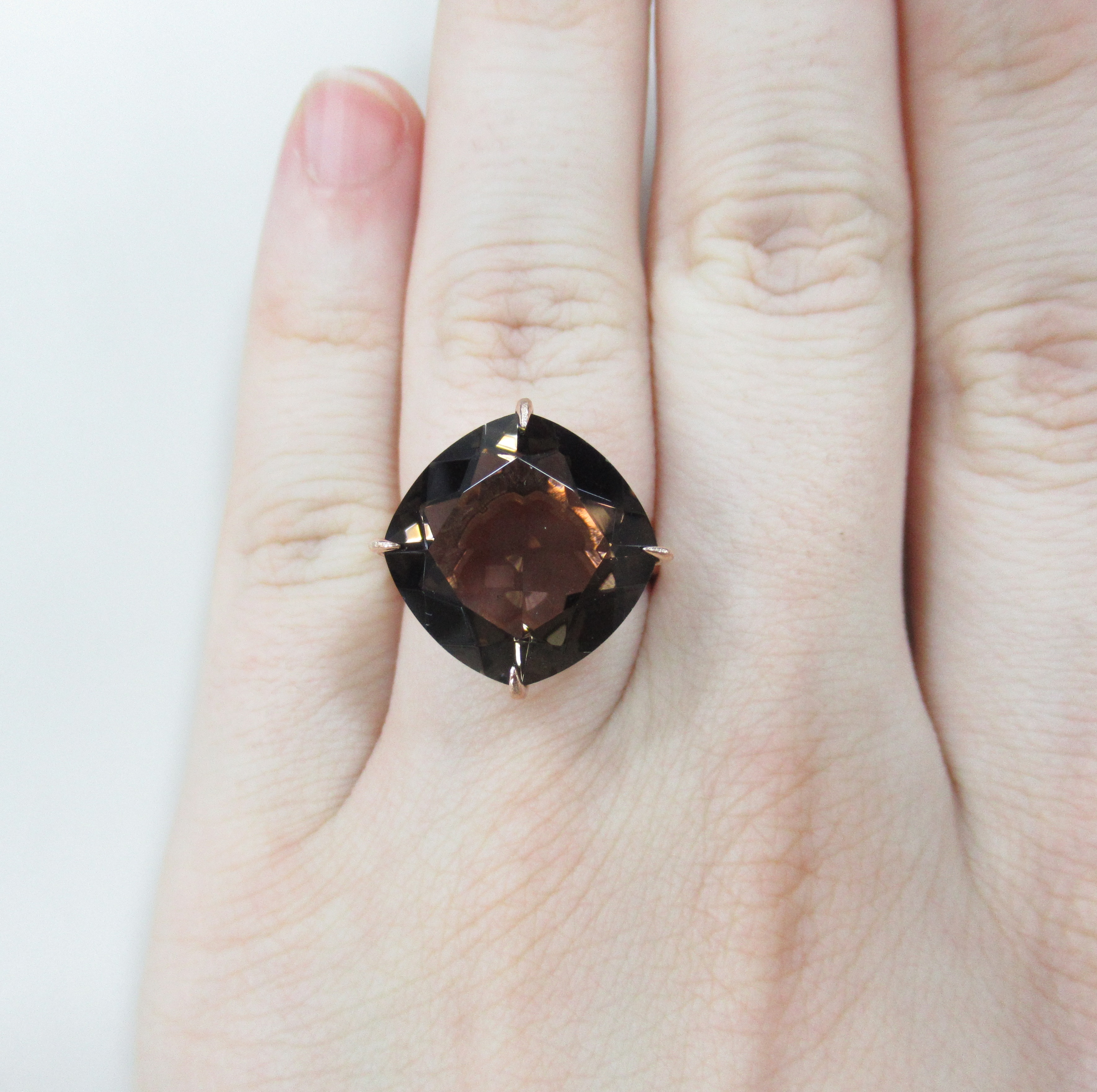 Серебряное кольцо с раухтопазом